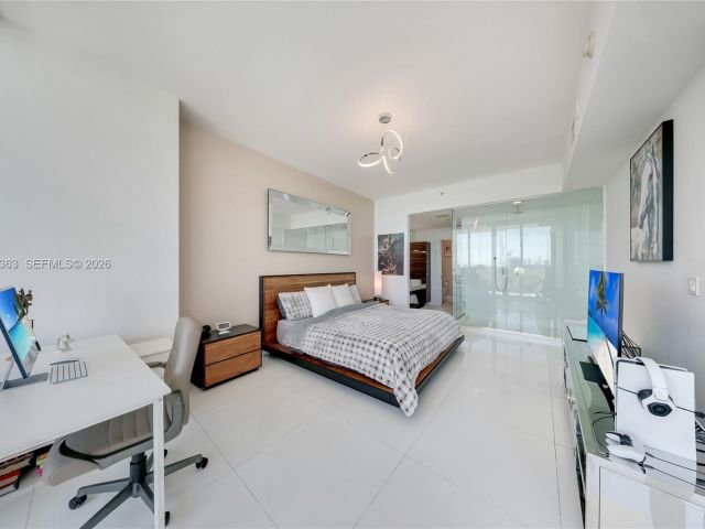 Apartment for sale  Unit #1205 - photo 7352117