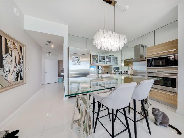 Apartment for sale  Unit #1205 - photo 7352118