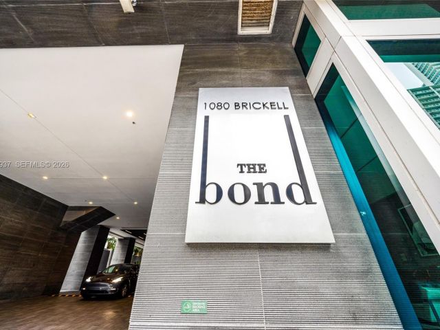 Apartment for sale  Unit #2708 - photo 7337193