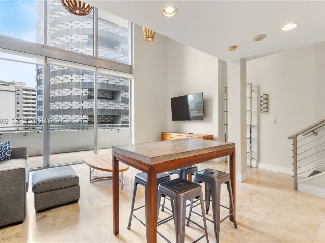 Apartment for rent  Unit #610 - photo 7331209