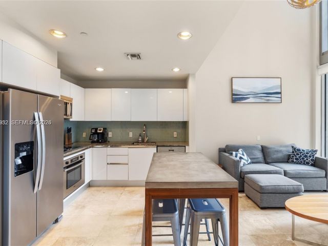 Apartment for rent  Unit #610 - photo 7331212