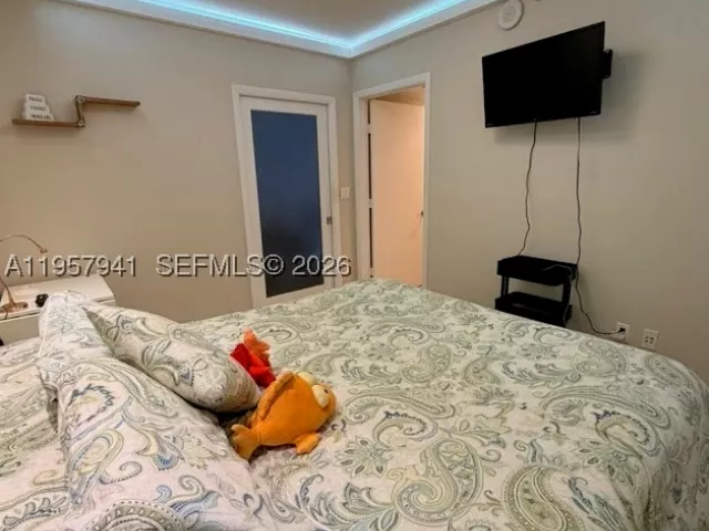 2-bedroom condo for rent in Hallandale Beach - 1830 S Ocean Dr 3810 - MondialRealty