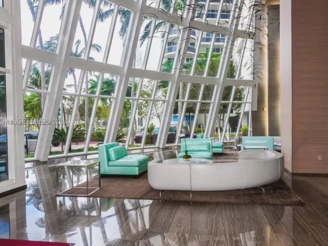 2-bedroom condo for rent in Hallandale Beach - 1830 S Ocean Dr 3810 - MondialRealty