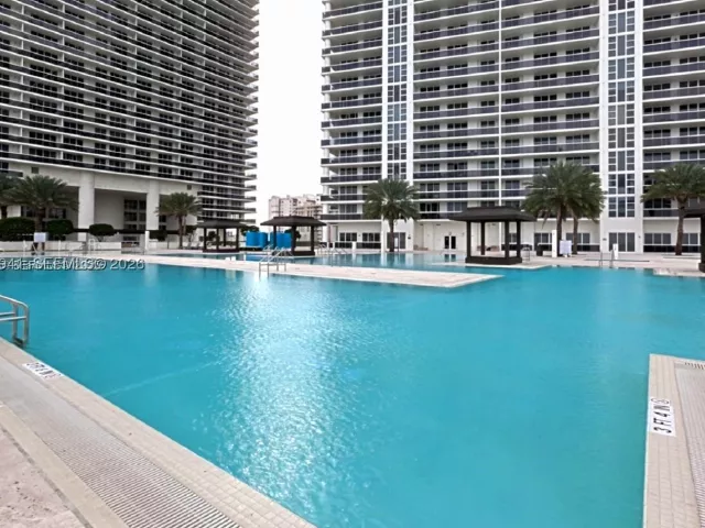 2-bedroom condo for rent in Hallandale Beach - 1830 S Ocean Dr 3810 - MondialRealty