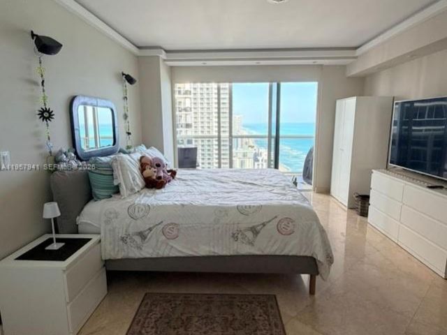 Apartment for rent  Unit #3810 - photo 7334692