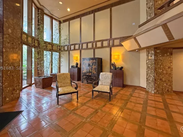 2-bedroom condo for sale in Miami - 520 Brickell Key Dr A1010 - MondialRealty