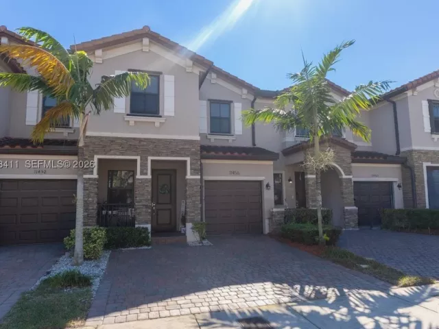 4-bedroom home for sale in Homestead - 11456 SW 252nd Ter - MondialRealty