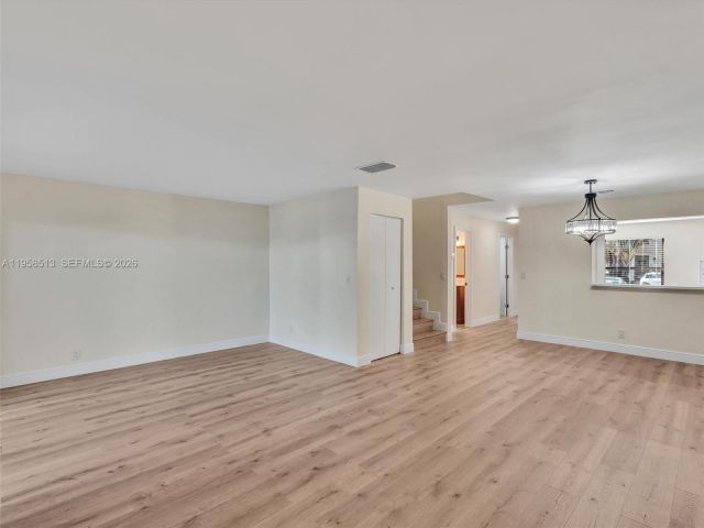 3-bedroom home for rent in Pembroke Pines - 1193 NW 98th Ter 134 - MondialRealty