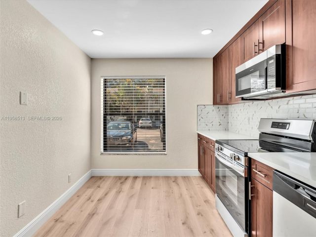 3-bedroom home for rent in Pembroke Pines - 1193 NW 98th Ter 134 - MondialRealty