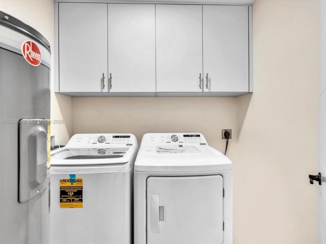 3-bedroom home for rent in Pembroke Pines - 1193 NW 98th Ter 134 - MondialRealty