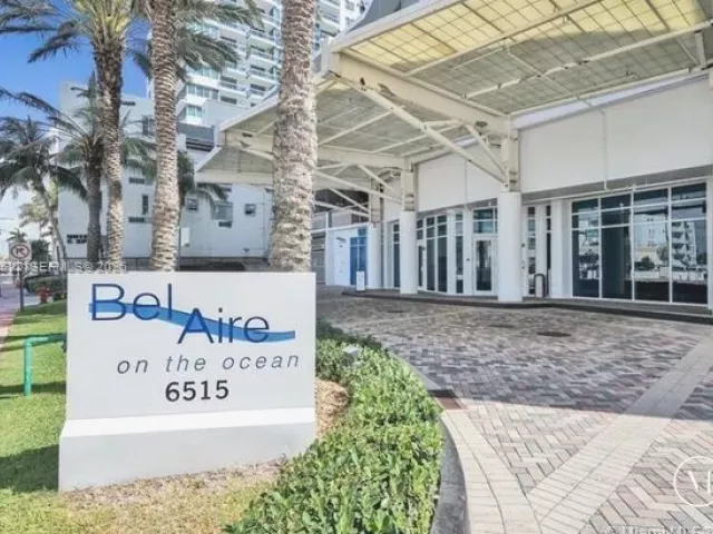 1-bedroom condo for rent in Miami Beach - 6515 Collins Ave 901 - MondialRealty