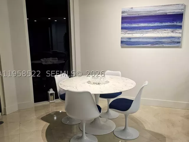 1-bedroom condo for rent in Miami Beach - 6515 Collins Ave 901 - MondialRealty