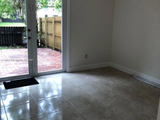 3-bedroom home for rent in Miami - 11220 SW 67th Ter 0 - MondialRealty