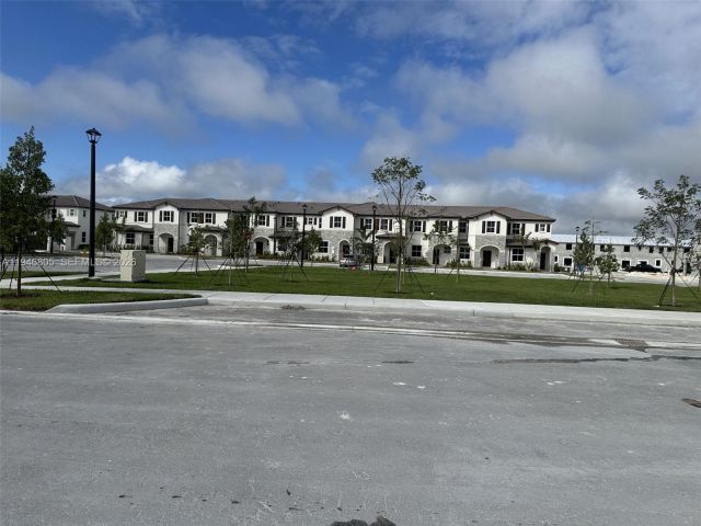 3-bedroom home for rent in Homestead - 2713 SE 26 Rd . - MondialRealty