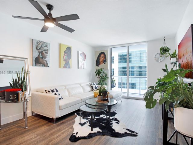 Apartment for sale  Unit #2514 - photo 7429269