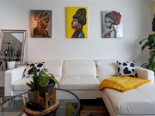 Apartment for sale  Unit #2514 - photo 7429271