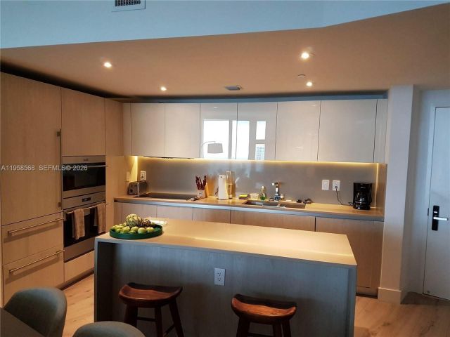 Apartment for sale  Unit #3304 - photo 7382459