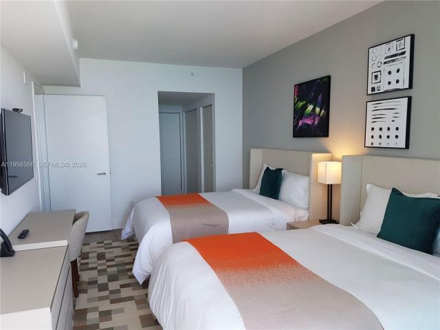 Apartment for sale  Unit #3304 - photo 7382463