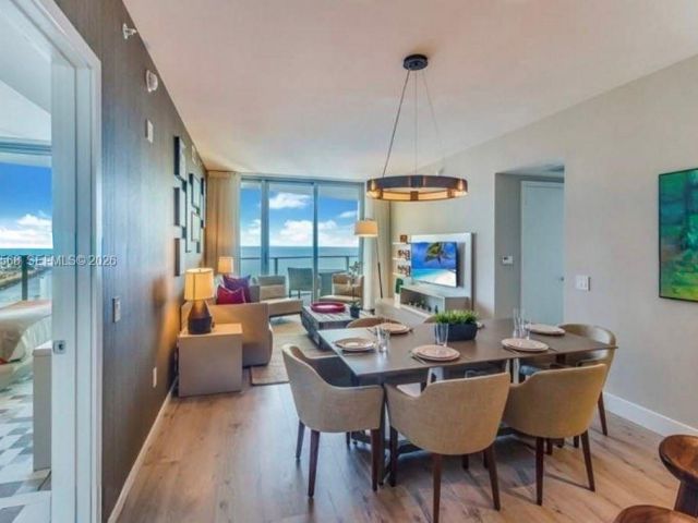 Apartment for sale  Unit #3304 - photo 7382469