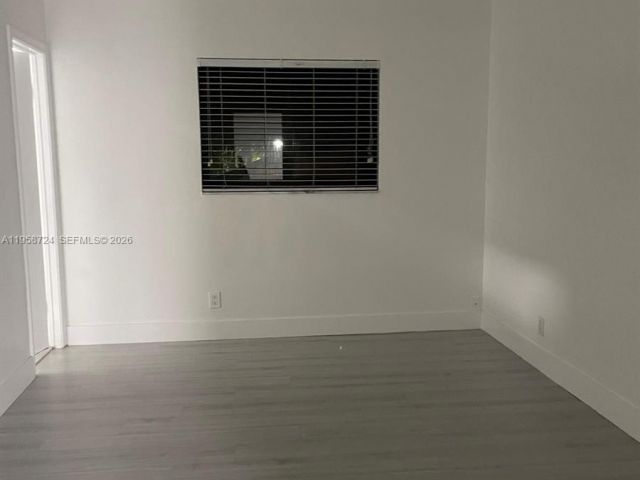 Home for rent at 1455 Holly Heights Dr 40 - photo 7468977