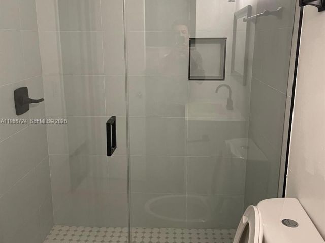 Home for rent at 1455 Holly Heights Dr 40 - photo 7468978