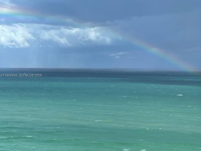 Apartment for rent  Unit #1602 - photo 7437942