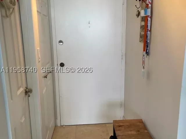 1-bedroom condo for rent in Hallandale Beach - 3180 S Ocean Dr 1602 - MondialRealty