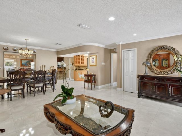 Home for sale at 9410 SW 42nd St - photo 7434030