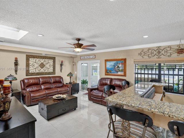 Home for sale at 9410 SW 42nd St - photo 7434034