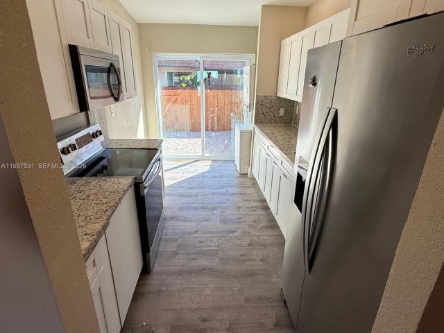 3-bedroom home for rent in Homestead - 14102 SW 281st Ter - MondialRealty