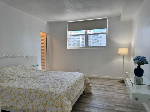 Apartment for sale  Unit #1006 - photo 7439153