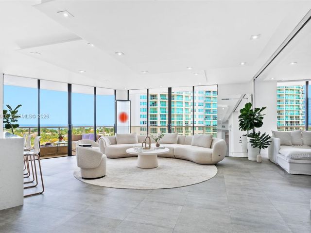 Apartment for rent  Unit #808 - photo 7342333