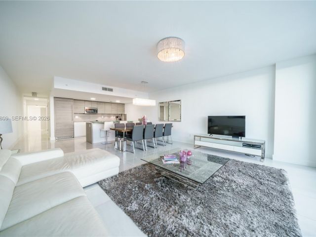 Apartment for sale  Unit #1704 - photo 7339951