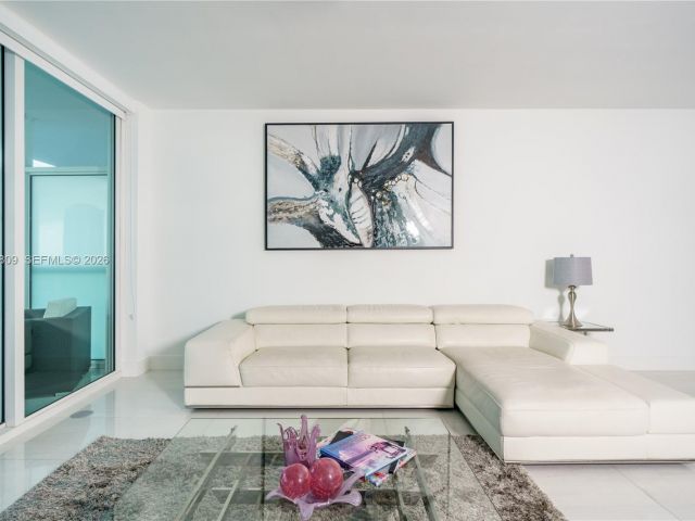 Apartment for sale  Unit #1704 - photo 7339956