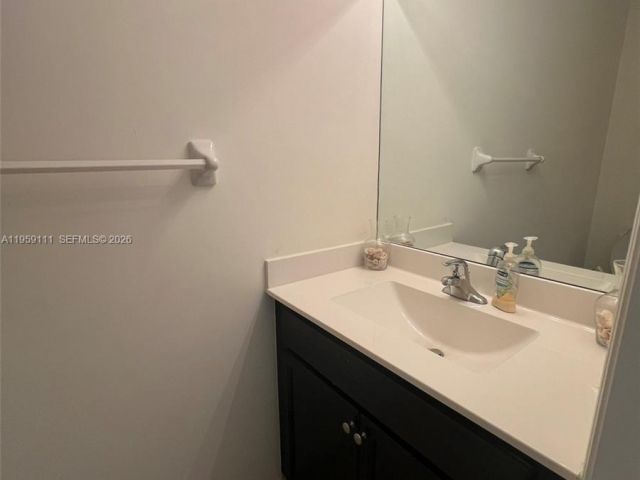 3-bedroom home for sale in Homestead - 24851 SW 114th Ct - MondialRealty