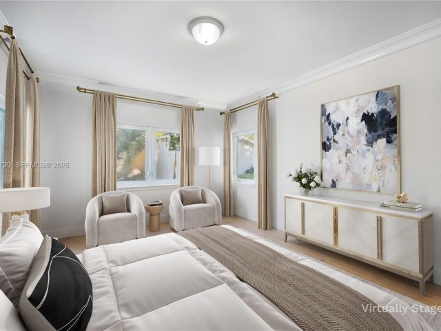 Home for sale at 463 W 62nd St - photo 7468910