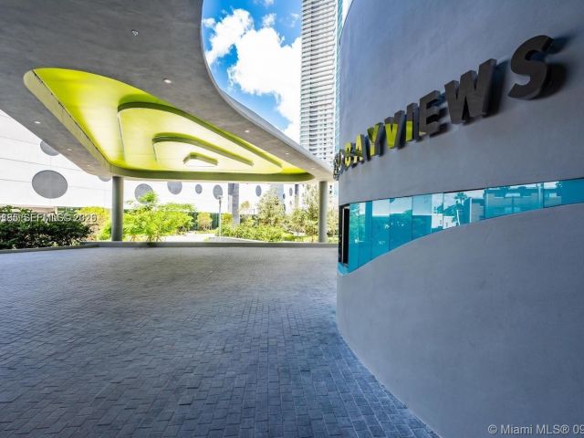 Apartment for sale  Unit #202 - photo 7447886