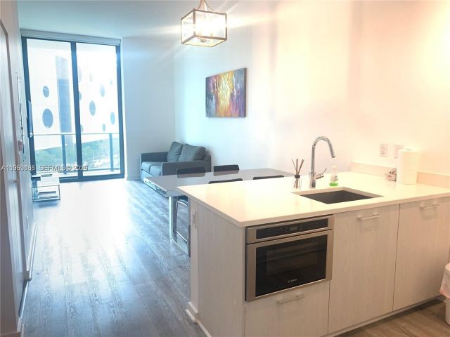 Apartment for sale  Unit #202 - photo 7447888