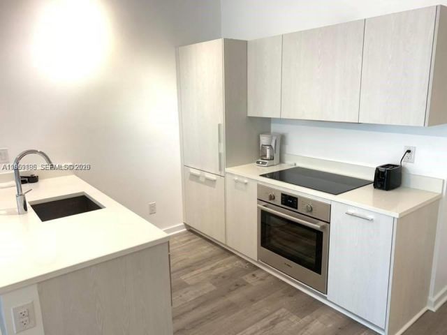 Apartment for sale  Unit #202 - photo 7447892