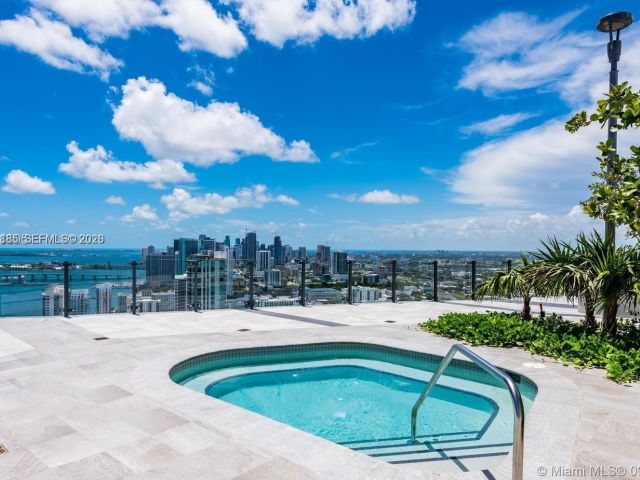 Apartment for sale  Unit #202 - photo 7447899