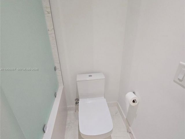 Apartment for sale  Unit #4604 - photo 7344457