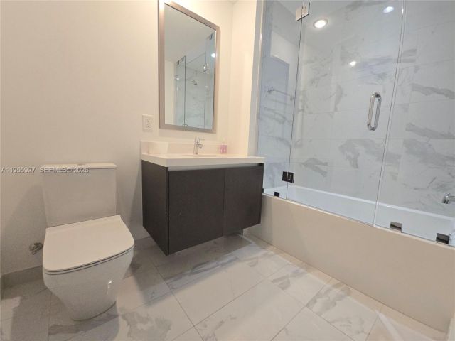 Apartment for sale  Unit #4604 - photo 7344462