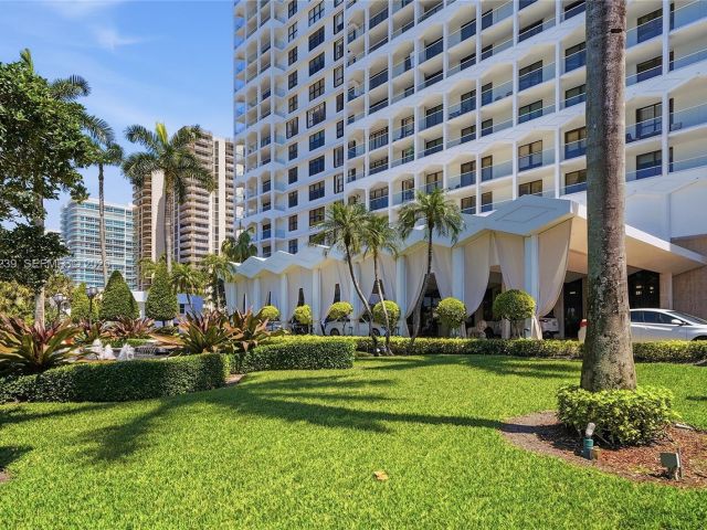 Apartment for rent  Unit #14D - photo 7472262