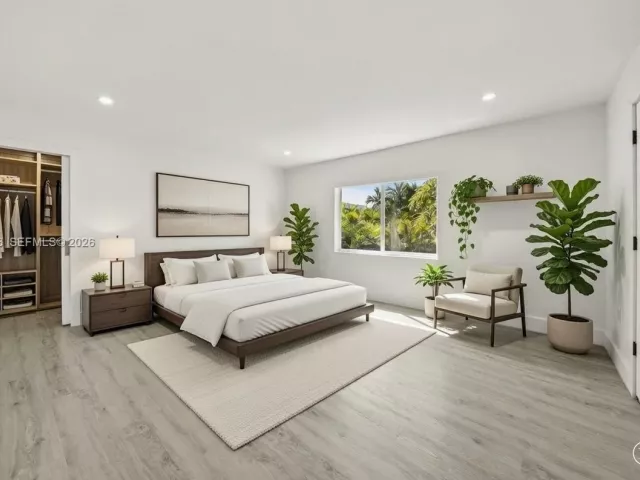 4-bedroom home for sale in Miami Beach - 3166 Royal Palm Ave - MondialRealty