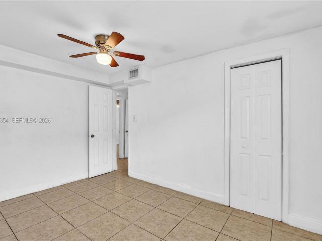 Home for rent at 2800 NW 6th Ct - photo 7445138
