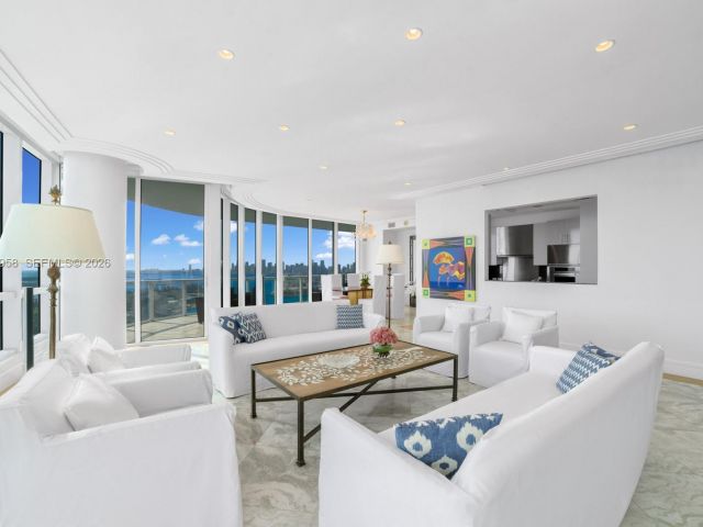 Apartment for rent  Unit #3403 - photo 7428910