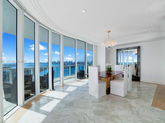 Apartment for rent  Unit #3403 - photo 7428913