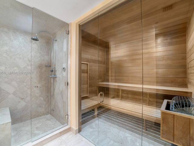 Apartment for rent  Unit #3403 - photo 7428922