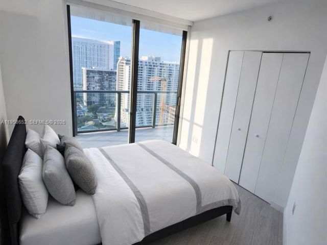 Apartment for sale  Unit #2401 - photo 7344934