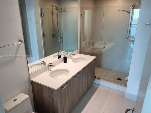 Apartment for sale  Unit #2401 - photo 7344935